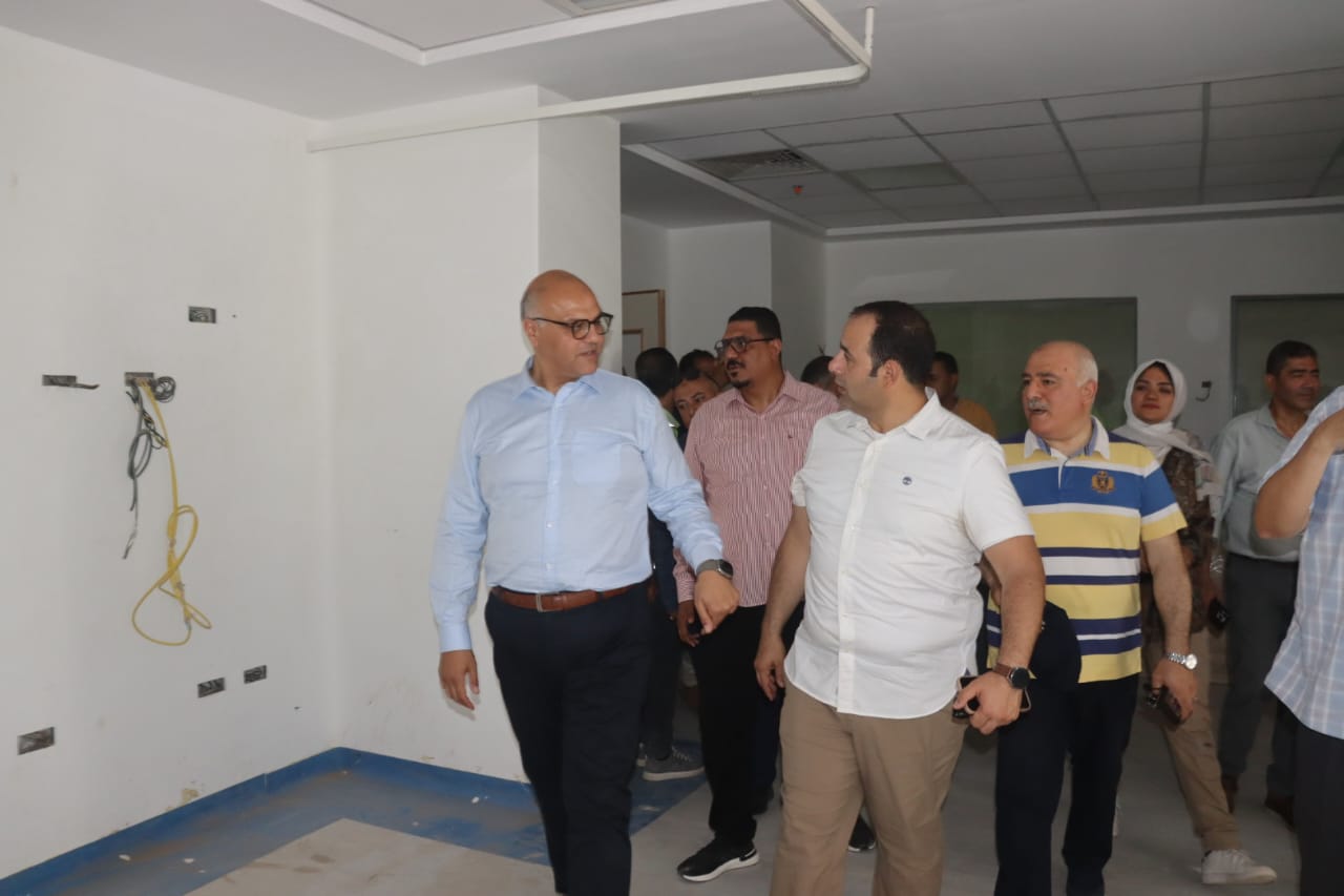 خلال الجولة بالمستشفى