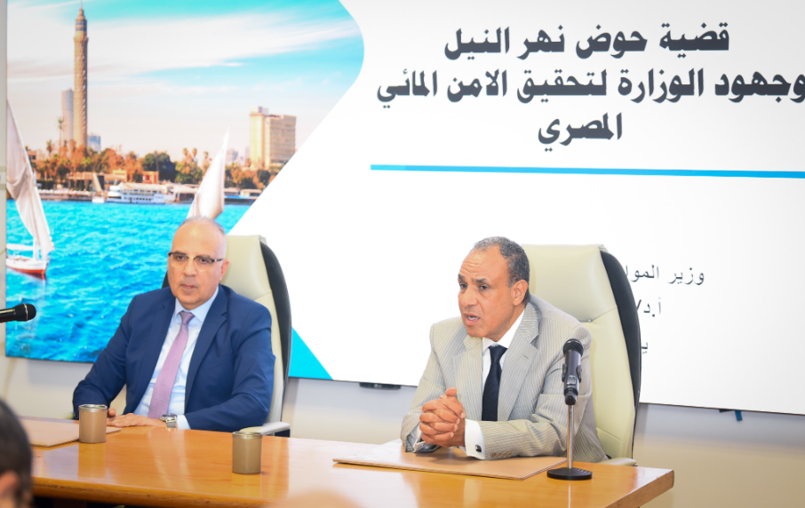 الدكتور بدر عبد العاطي يستقبل الدكتور هاني سويلم
