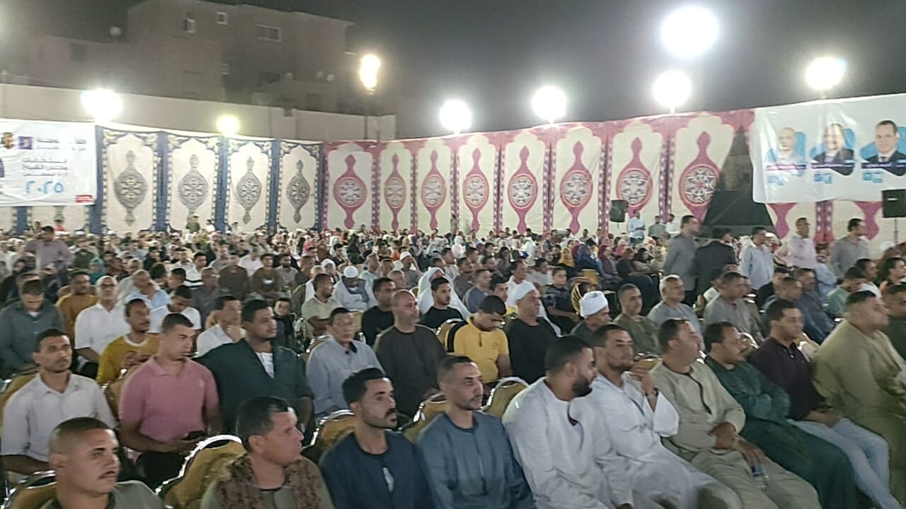 جانب من المؤتمر جانب من المؤتمر