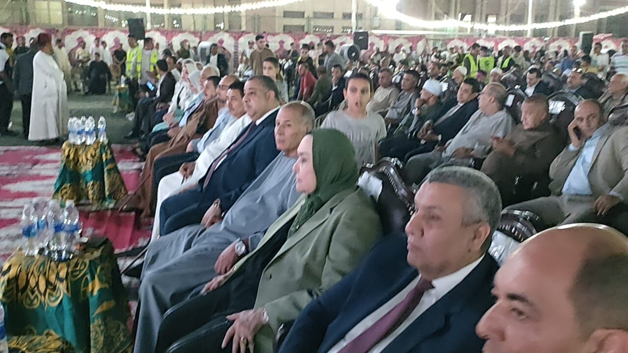 جانب من المؤتمر جانب من المؤتمر