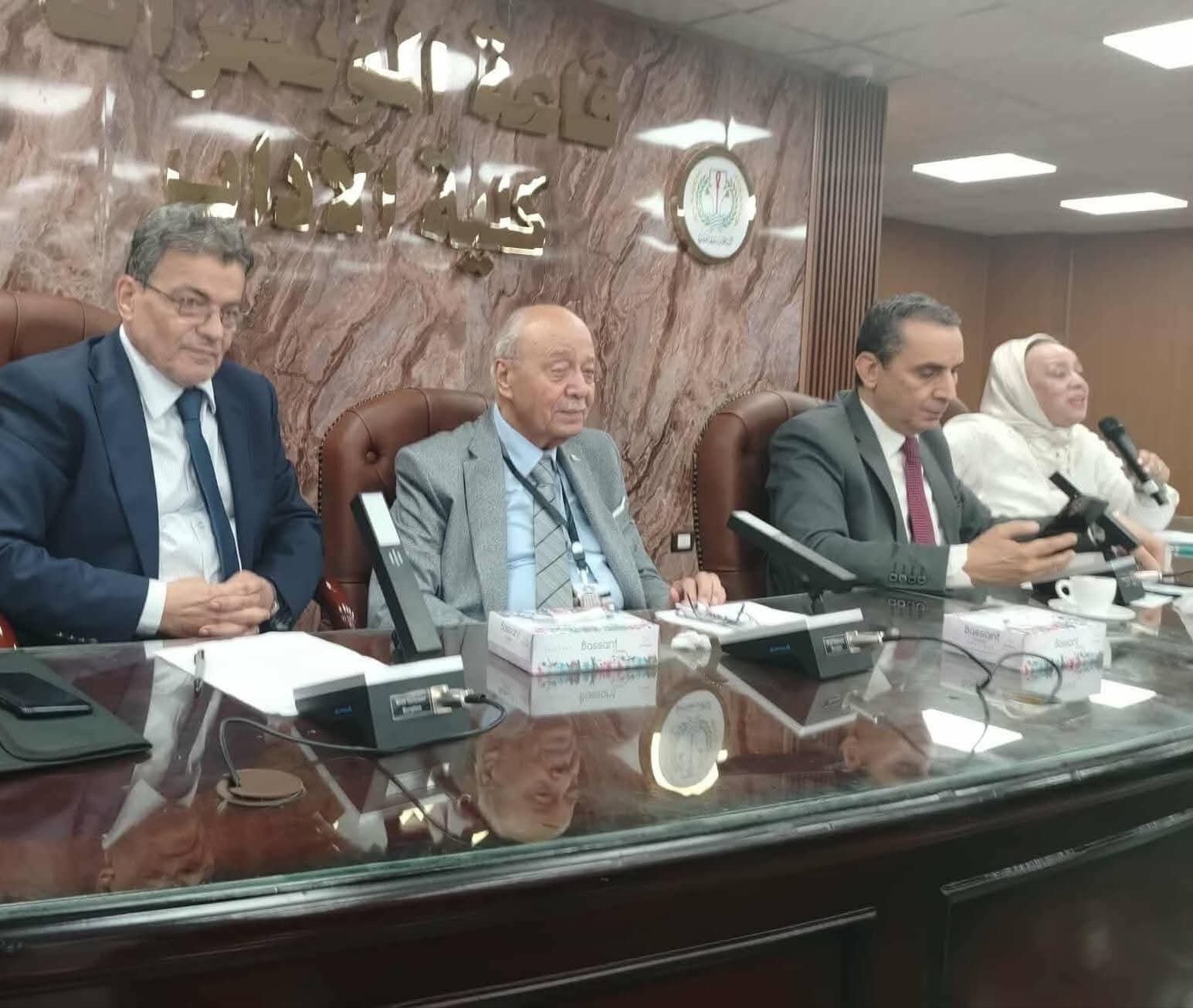 جانب من المؤتمر الدولى للذكاء الاصطناعى بآداب المنصورة (2)