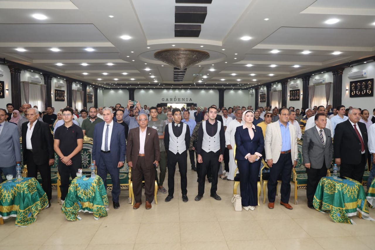 حزب الجبهة الوطنية يعقد مؤتمرًا حاشدًا بكفر شكر لدعم مرشحه لانتخابات الشيوخ (3)