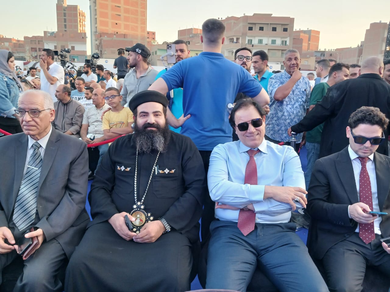 الحضور بالمؤتمر