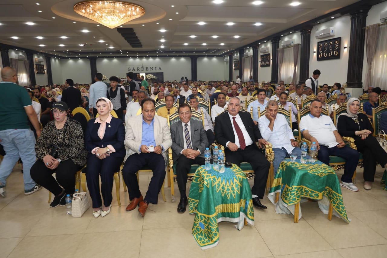 حزب الجبهة الوطنية يعقد مؤتمرًا حاشدًا بكفر شكر لدعم مرشحه لانتخابات الشيوخ (5)