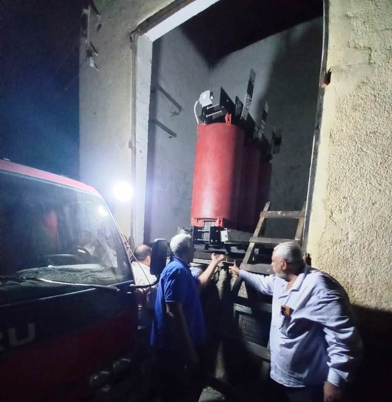 أعمال التركيب مستمرة ليلا