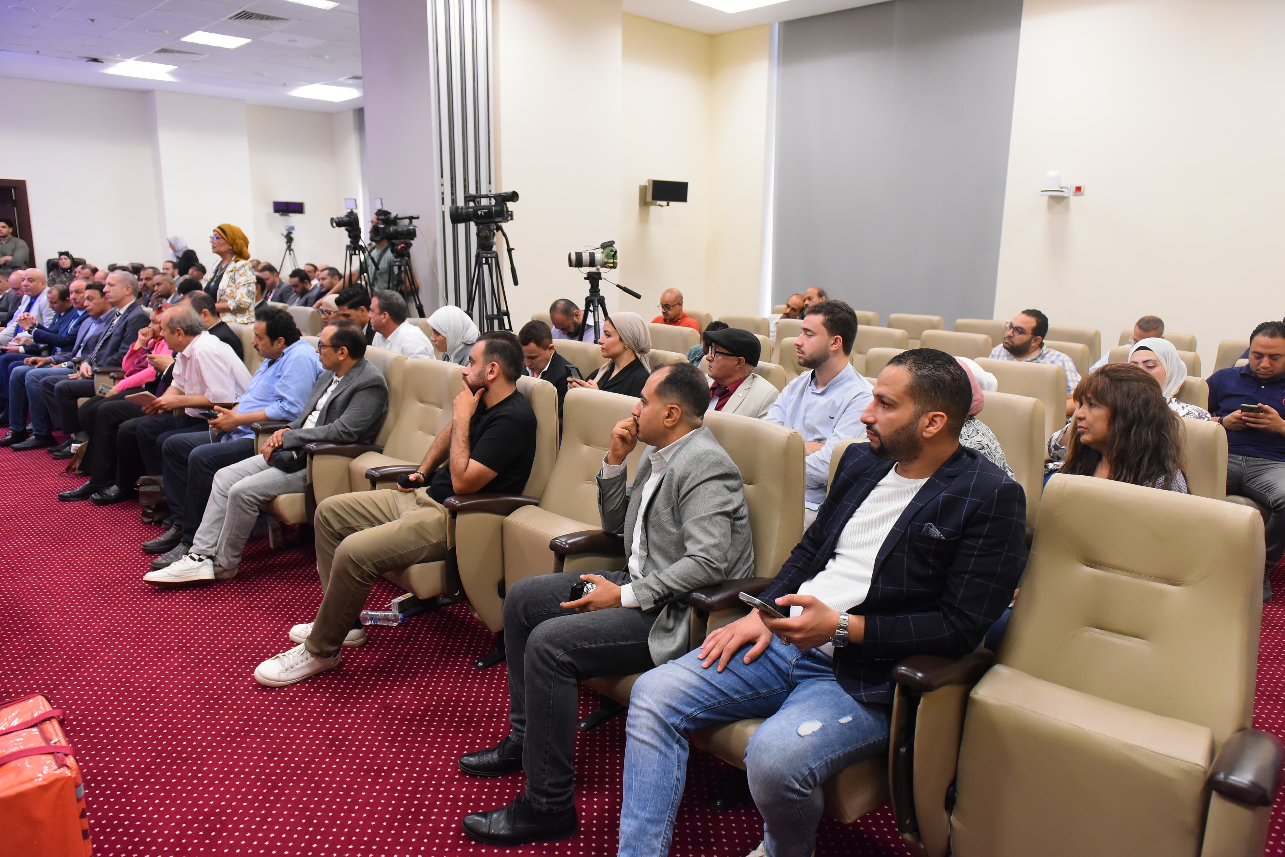جانب من مؤتمر وزارة العمل لحماية عمال الديلفرى جانب من مؤتمر وزارة العمل لحماية عمال الديلفرى
