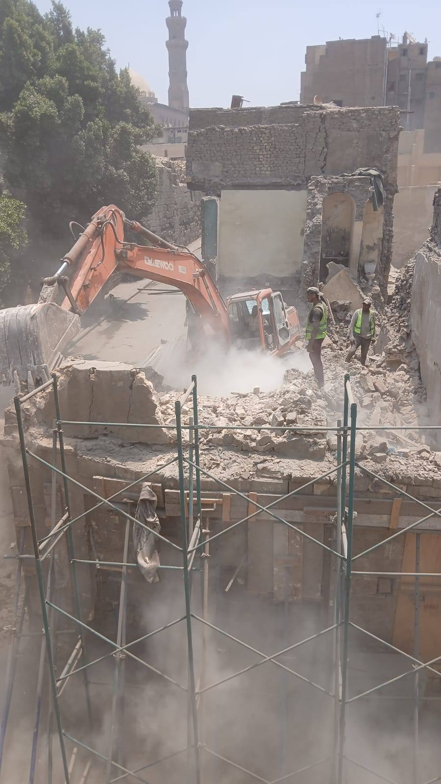 ازالة عقار للخطورة الداهمة (1)