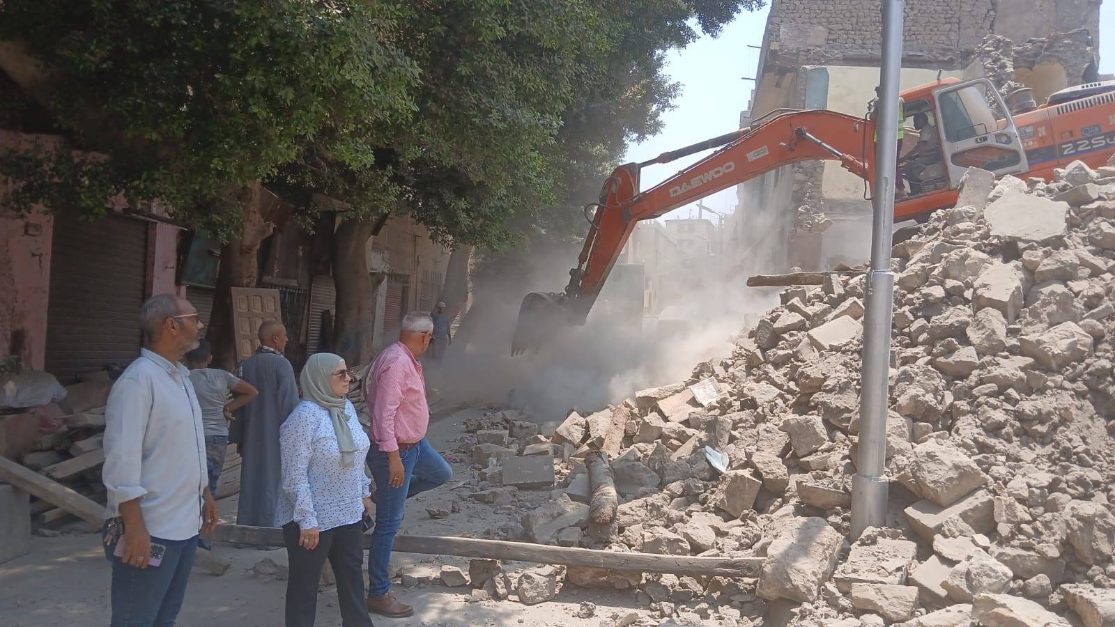 ازالة عقار بالخليفة ازالة عقار بالخليفة