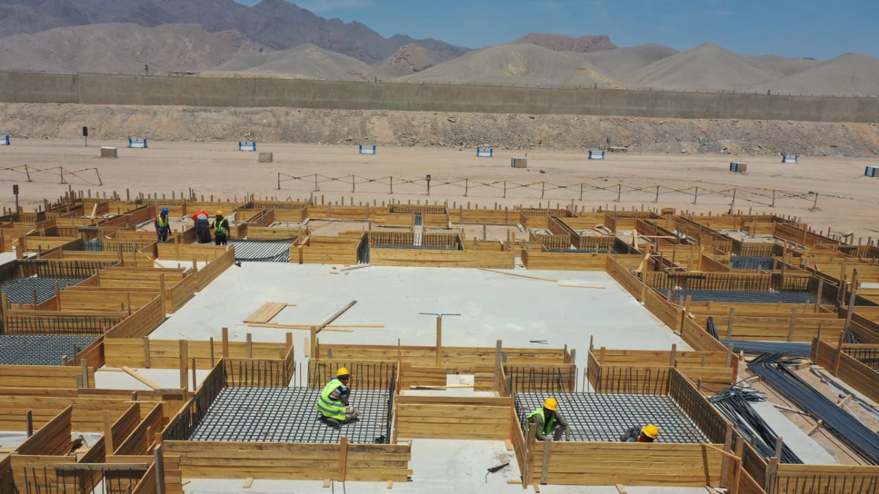 تنفيذ محطة متعددة الاغراض بميناء سفاجا البحري (2)