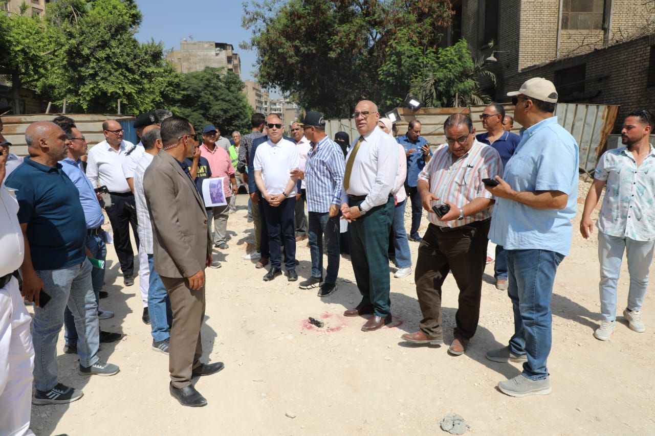 محافظ القاهرة يتفقد ميدان رمسيس (1)
