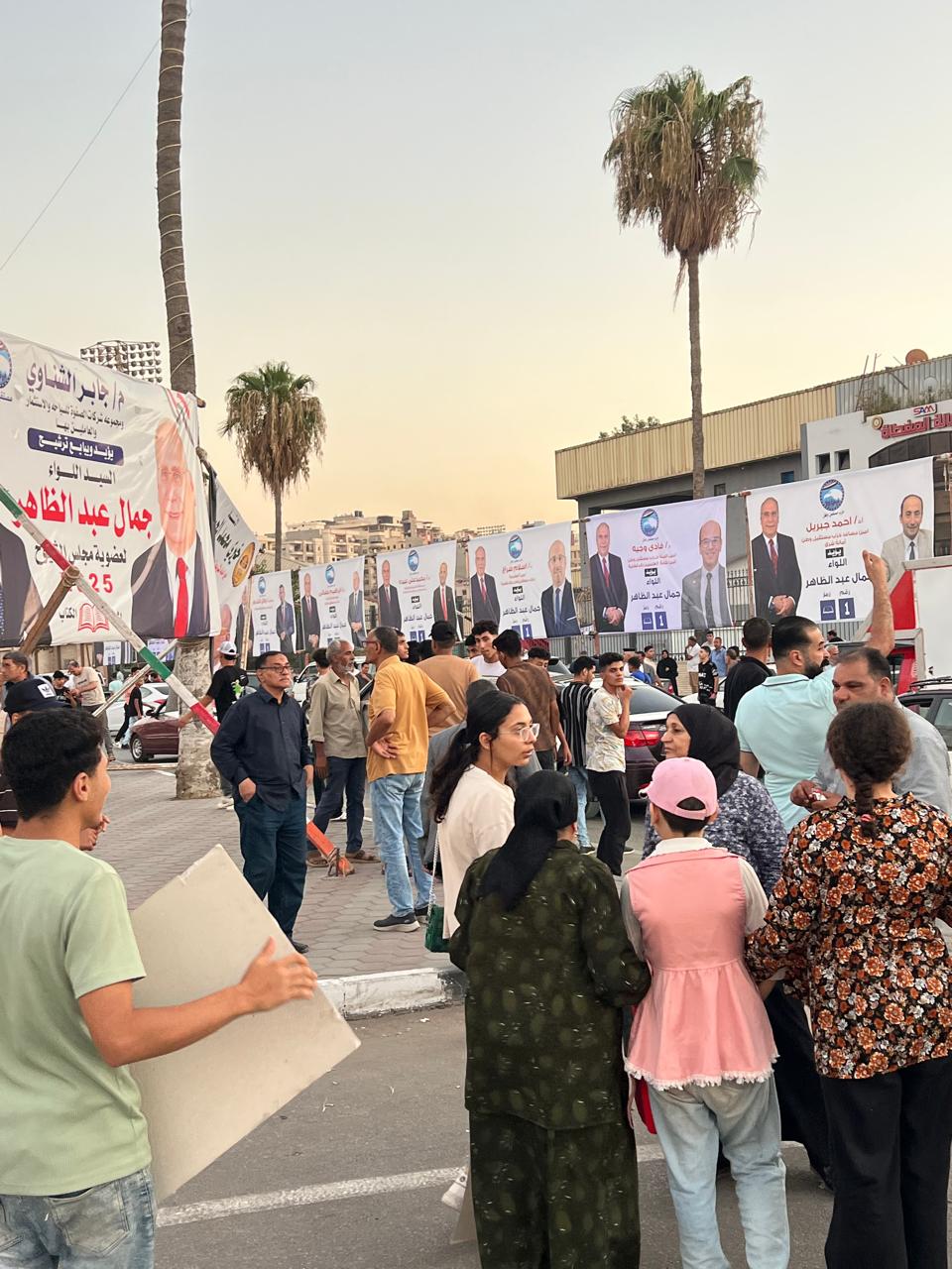 َمحيط الصالة المغطاه بالمنصورة َمحيط الصالة المغطاه بالمنصورة