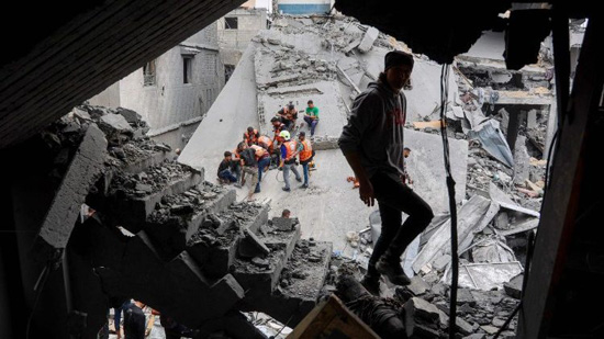 الغارات الإسرائيلية على غزة تقتل 21 شخصا على الأقل، بحسب السلطات الصحية (2)
