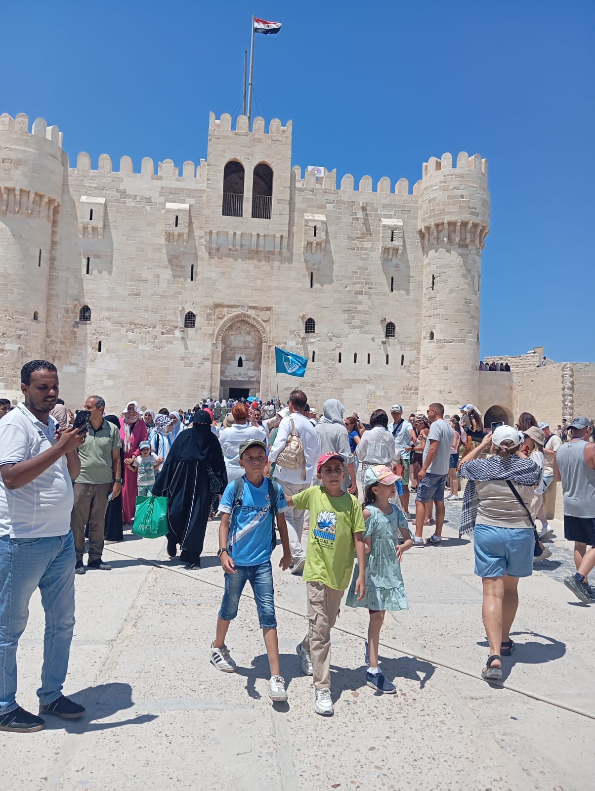  إقبال جماهيري كبير على المتاحف والمواقع الأثرية بالإسكندرية (2)