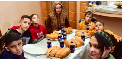 عائلة سيلا قبل الحرب