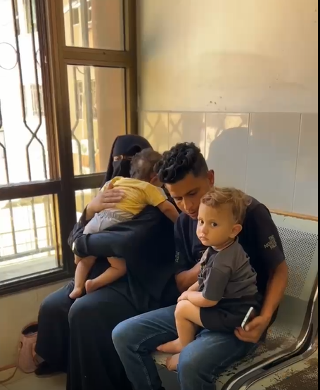 أسرة صفاء الجعب