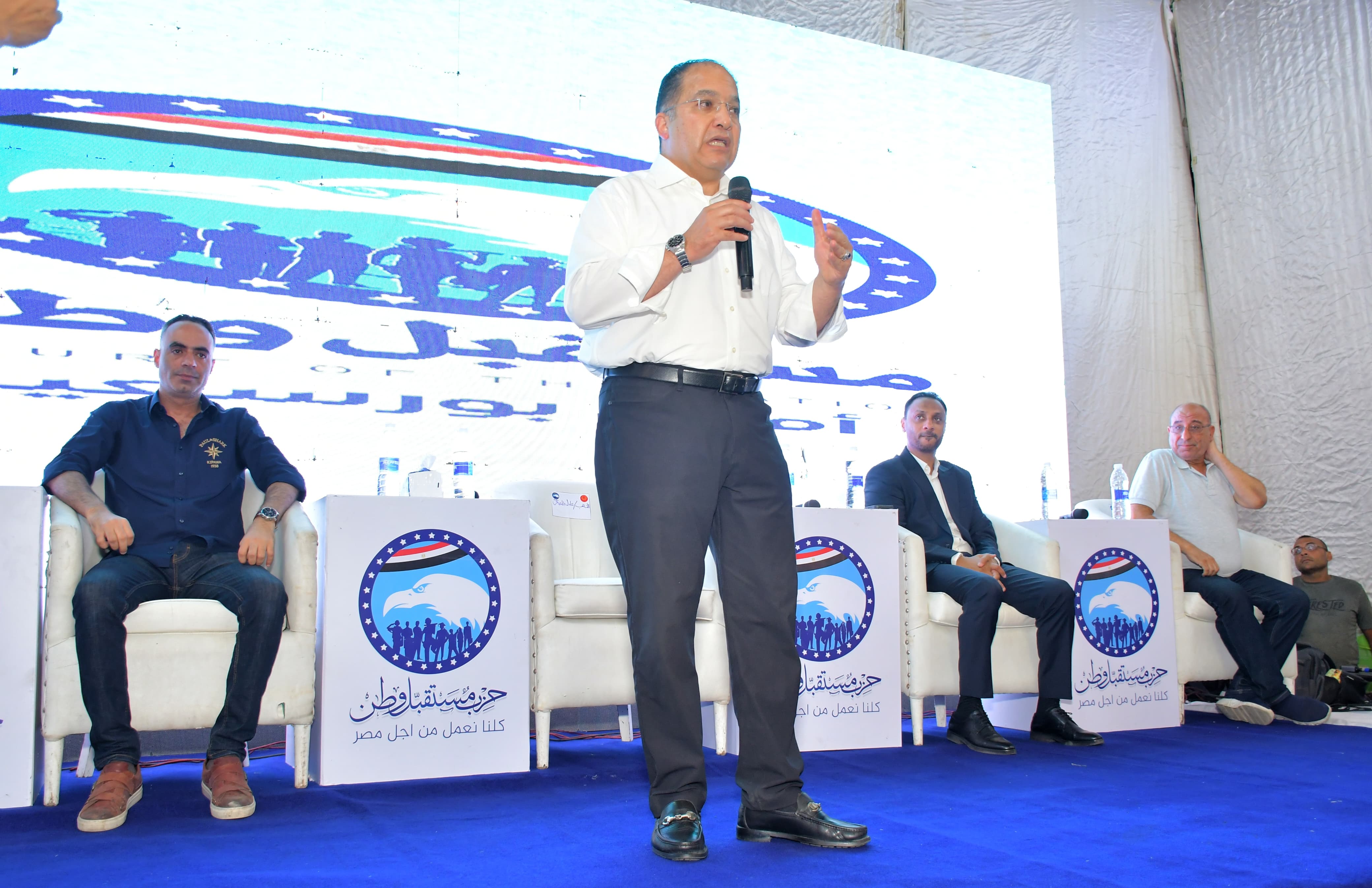 كلمة امين الحزب بالمحافظة كلمة امين الحزب بالمحافظة