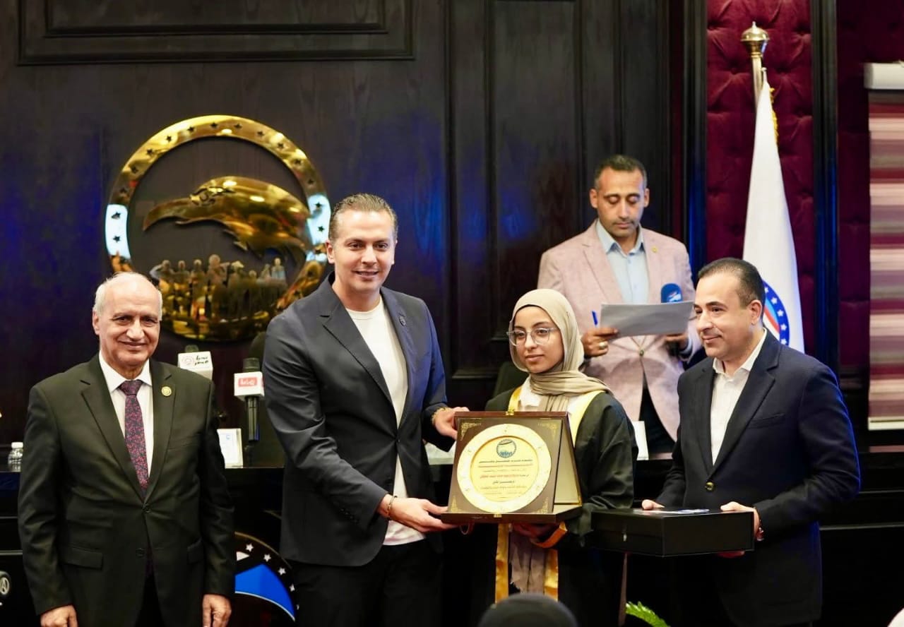 37cfa2c7-c195-4324-bd91-18bf3dacdd88