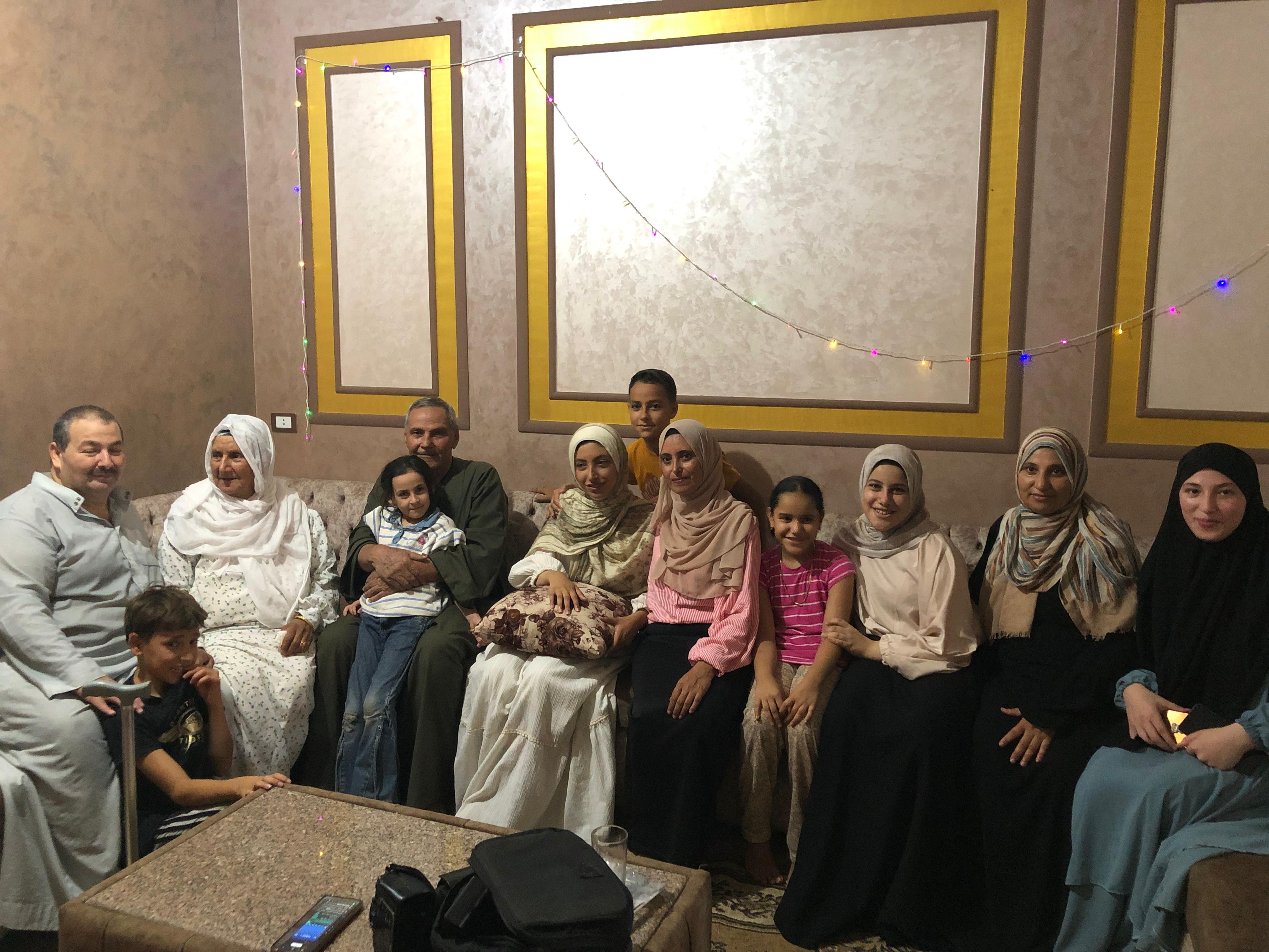 اسرة  مي الشهاوي السادس مكرر علمي علوم