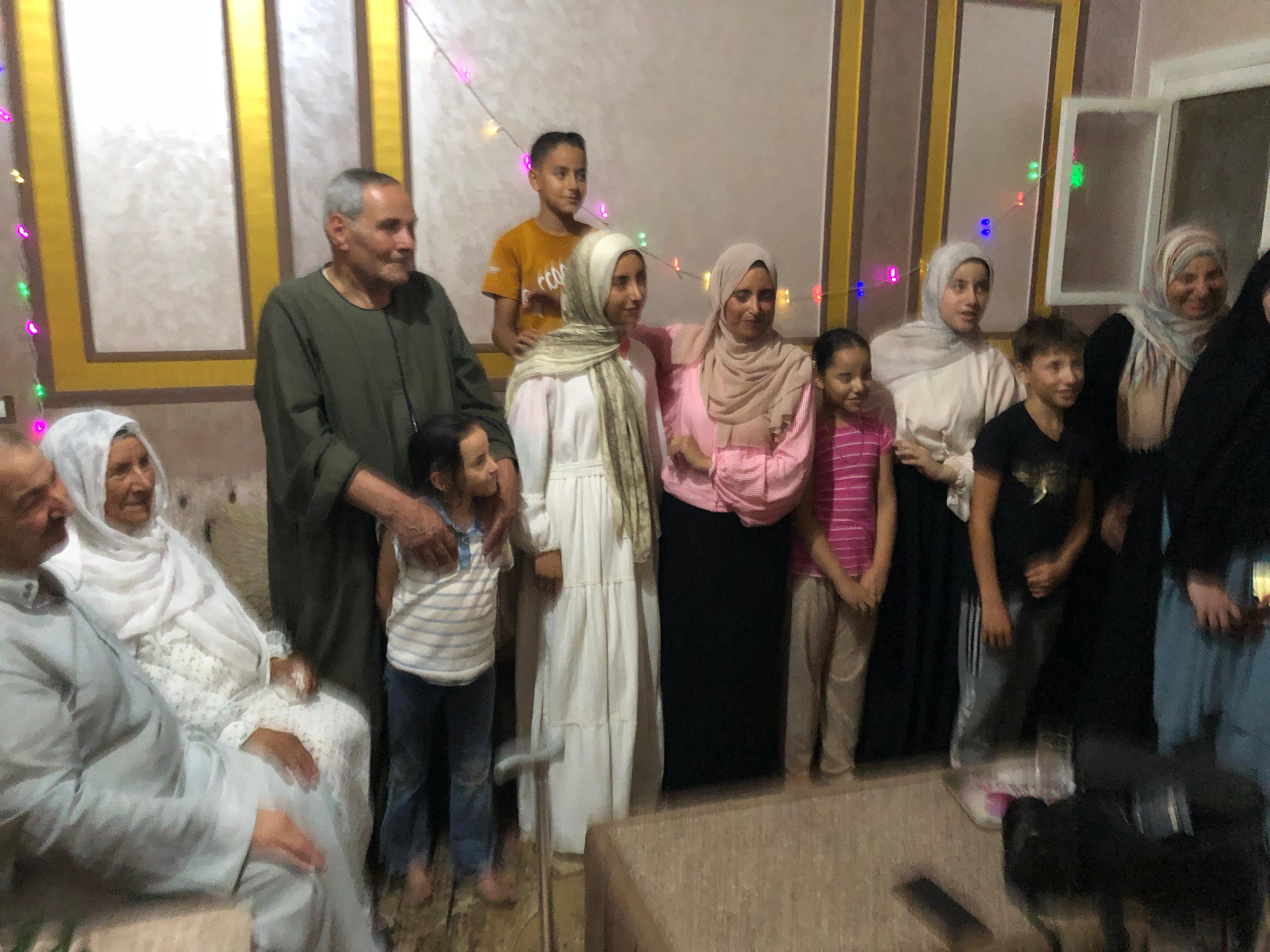 الفرحة بمنزل  مي الشهاوي السادس مكرر علمي علوم