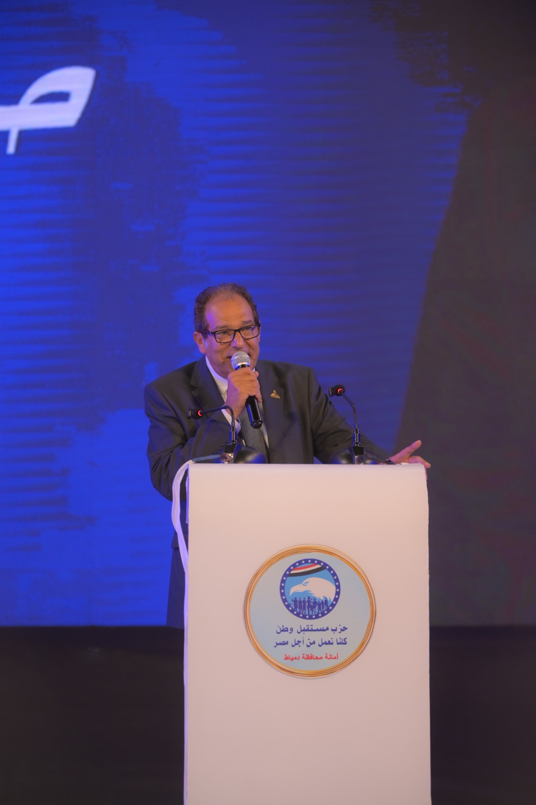 7a809b19-9214-4986-86f3-bf1b31108046 7a809b19-9214-4986-86f3-bf1b31108046