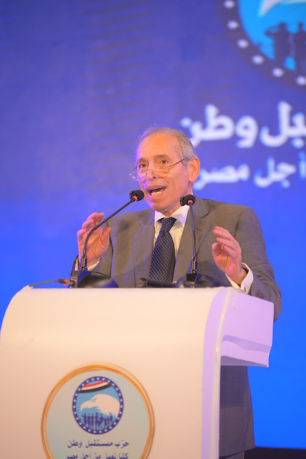 f342943f-0693-407b-8929-66e6f2c79961 f342943f-0693-407b-8929-66e6f2c79961