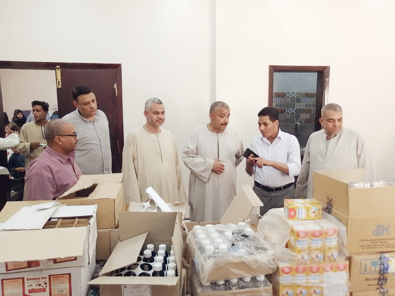 توفير الأدوية والعلاج للمواطنين بالقوافل الصحية بالمبادرة توفير الأدوية والعلاج للمواطنين بالقوافل الصحية بالمبادرة