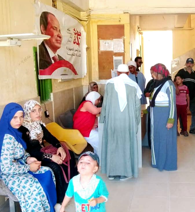 اقبال متزايد من المواطنين على حملة 100 مليون صحة اقبال متزايد من المواطنين على حملة 100 مليون صحة
