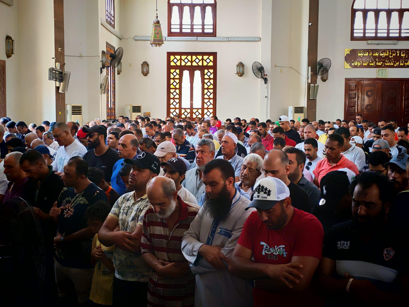 حزن خلال الصلاة حزن خلال الصلاة