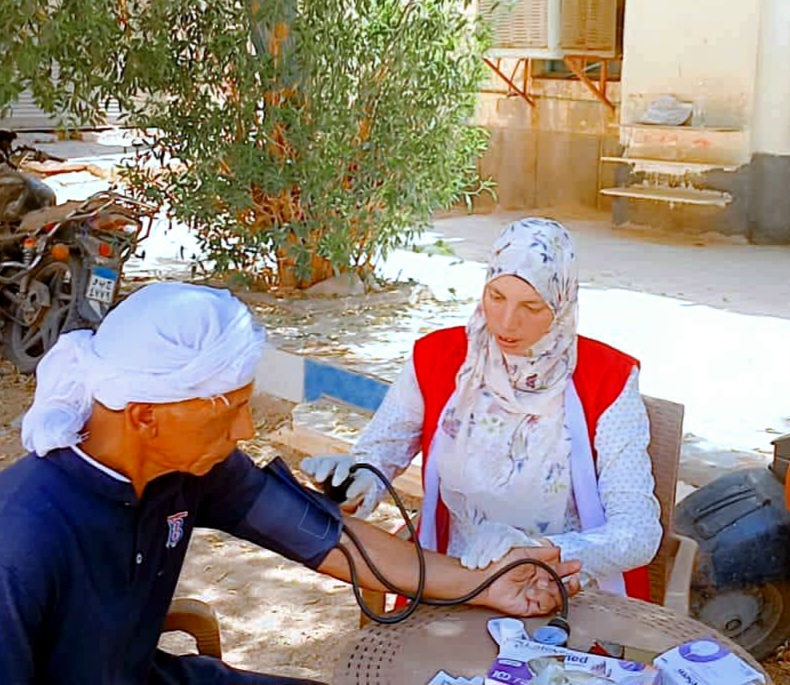 تواجد مكثف لفرق الصحة بالقرى تواجد مكثف لفرق الصحة بالقرى