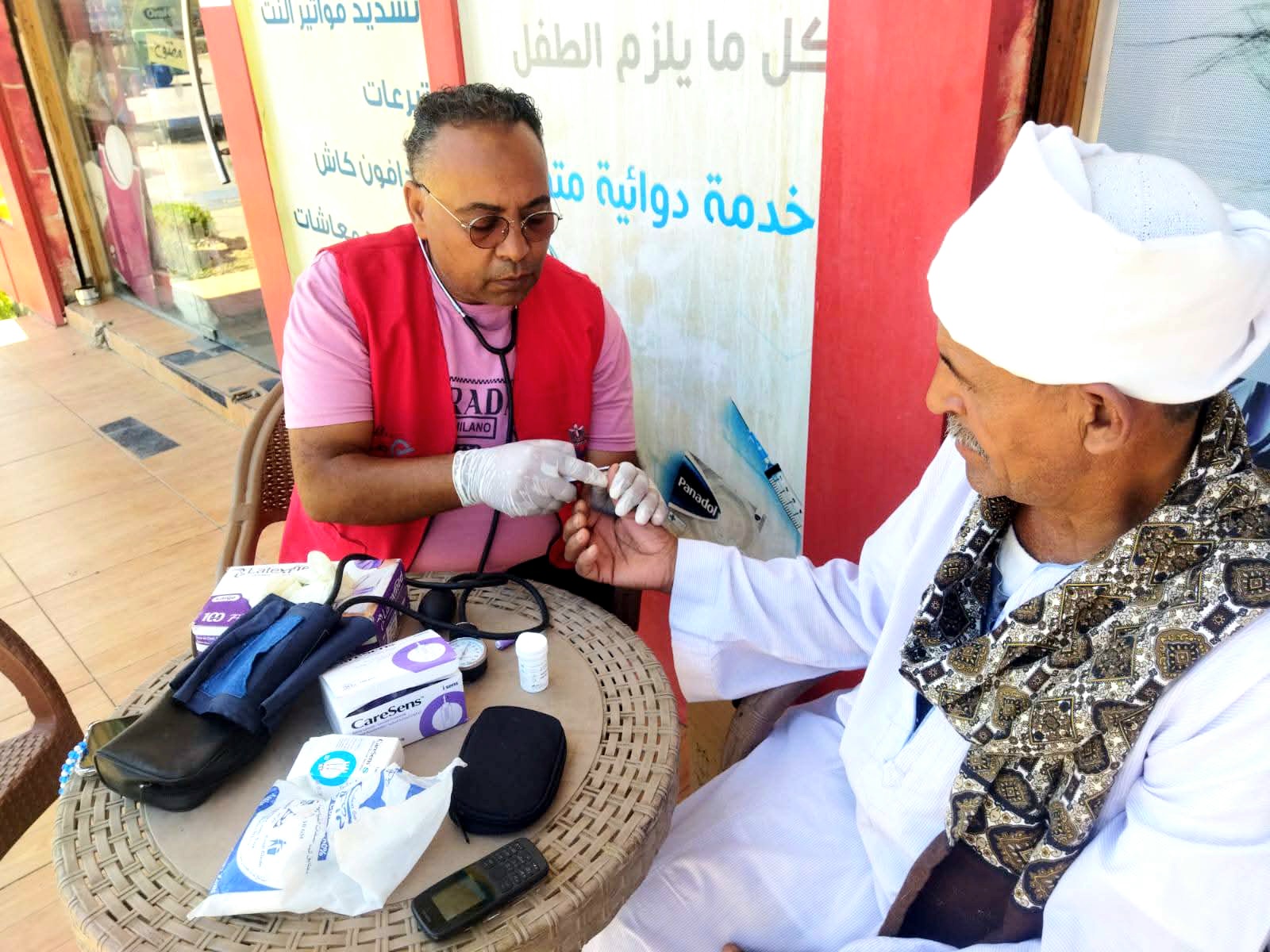 الاسبوع الثانى من حملة ١٠٠ مليون صحة بالوادي الجديد الاسبوع الثانى من حملة ١٠٠ مليون صحة بالوادي الجديد