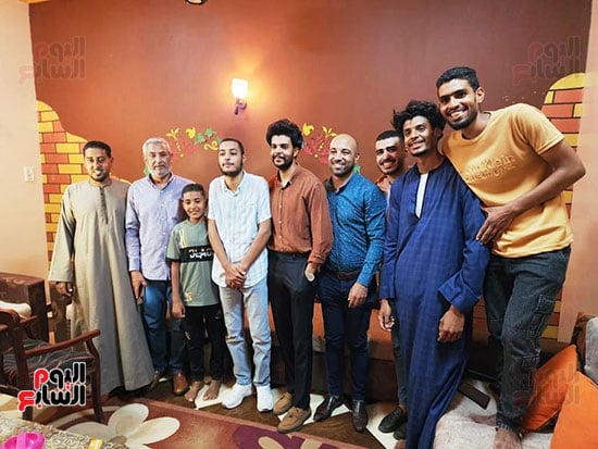 فرحة-فى-منزل-الطالب-محمد-مصطفى-عبد-الحاكم-الثالث-مكرر-بالجمهورية فرحة-فى-منزل-الطالب-محمد-مصطفى-عبد-الحاكم-الثالث-مكرر-بالجمهورية