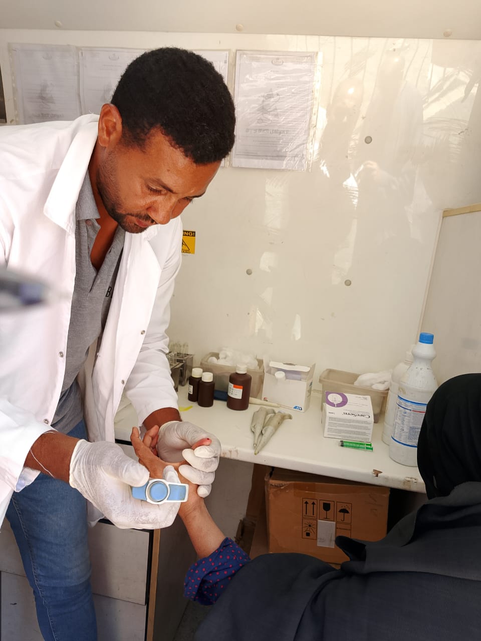 متابعة صحة كبار السن ضمن أعمال المبادرة الرئاسية 100 يوم صحة متابعة صحة كبار السن ضمن أعمال المبادرة الرئاسية 100 يوم صحة