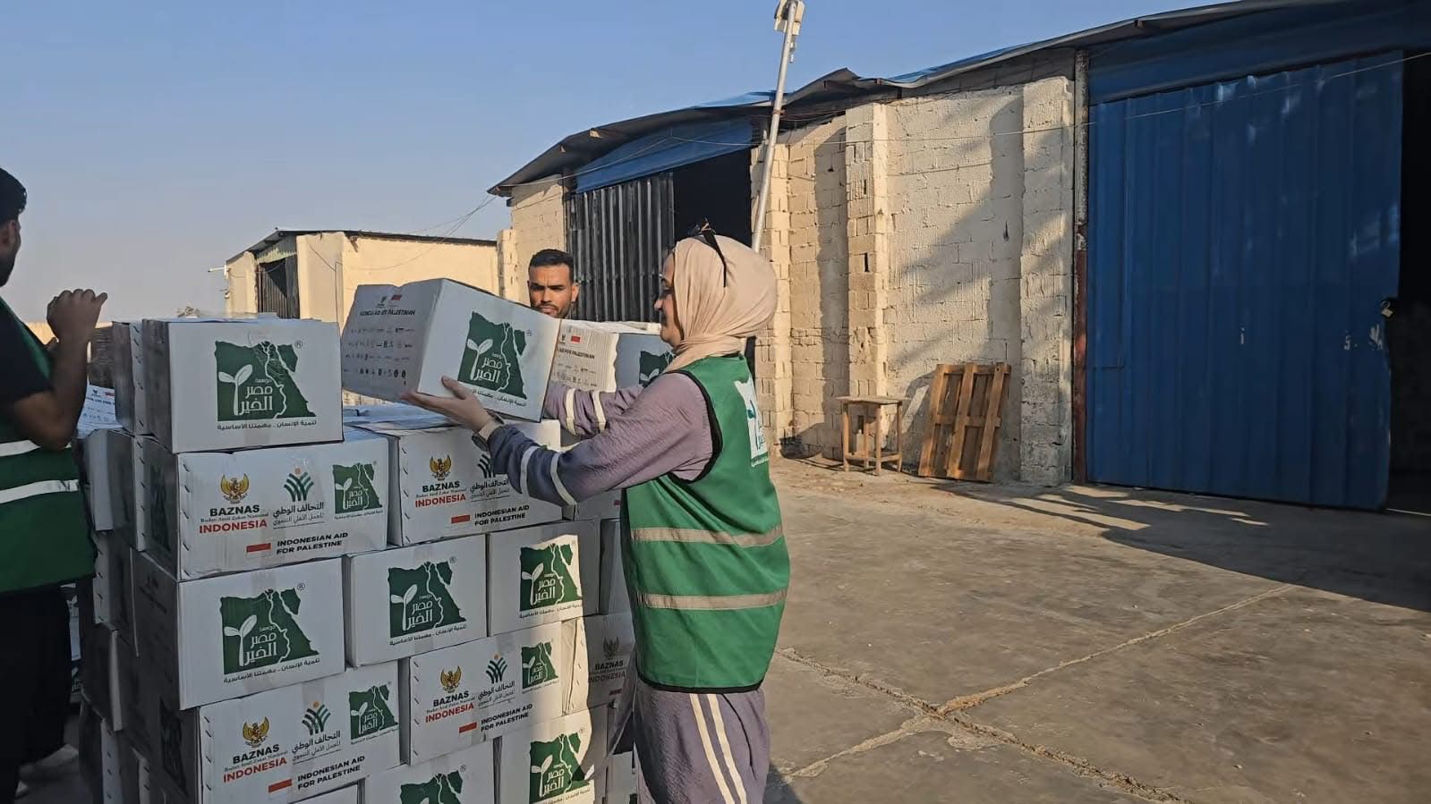 استعدادات مصر الخير لاطلاق قوافل مساعدات (5)