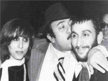 قبلة على خد زياد