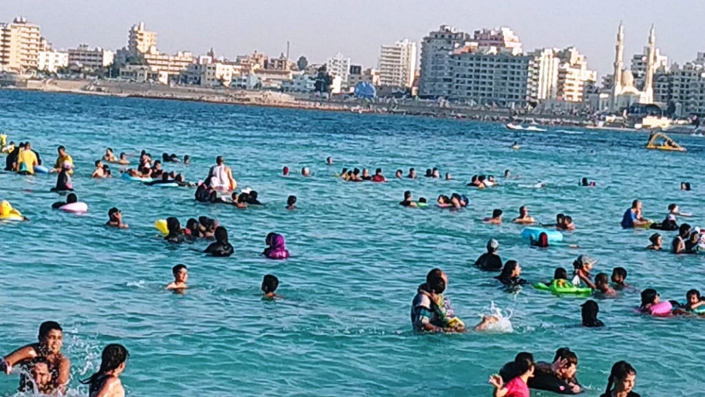 شاطئ الغرام أشهر شواطئ مطروح .ومصر شاطئ الغرام أشهر شواطئ مطروح .ومصر