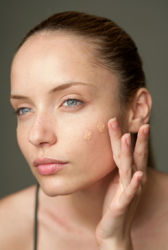 تطبيق الفاونديشن