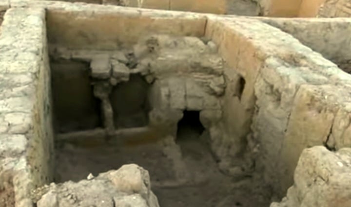 احد منازل المدينة الأثرية