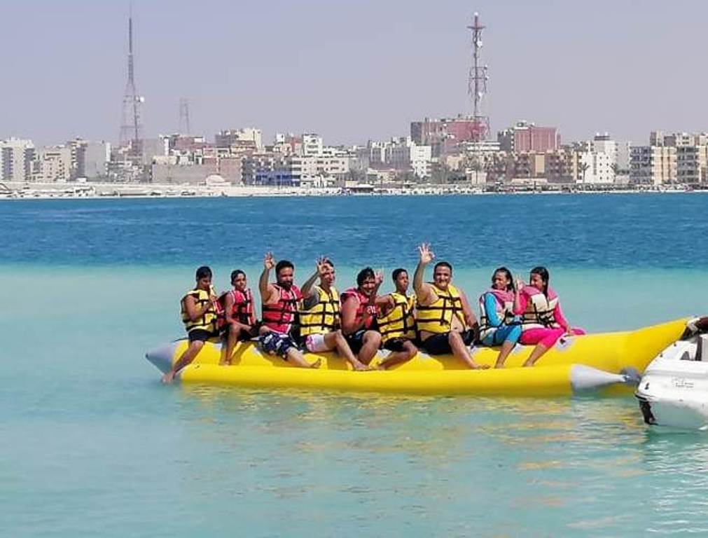 جمال شواطئ مطروح الساحل الشمالي تجذب ألاف المصطافين  (6)