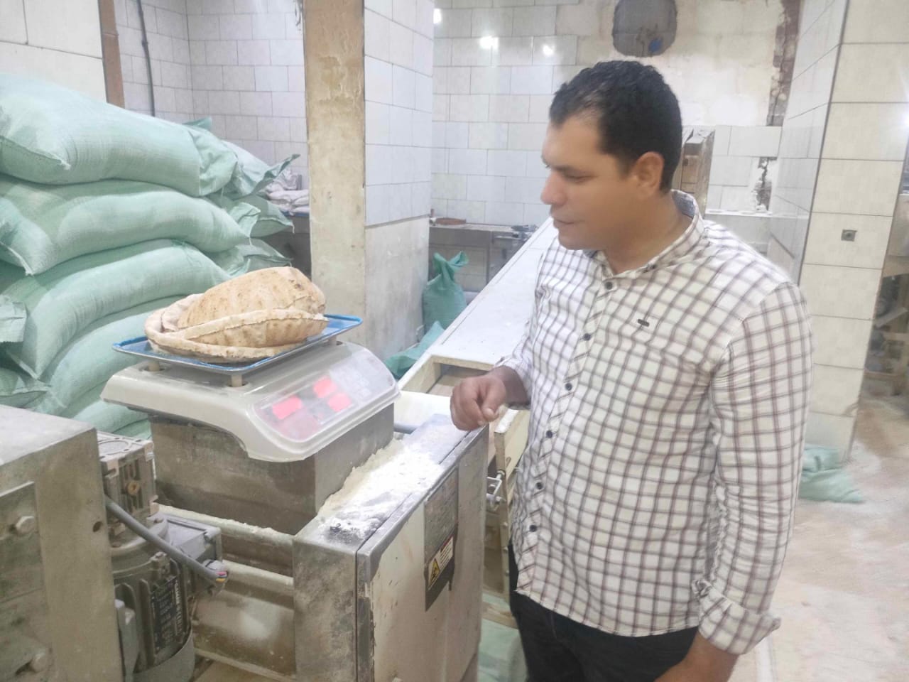 حملة تموينية بالمخابز