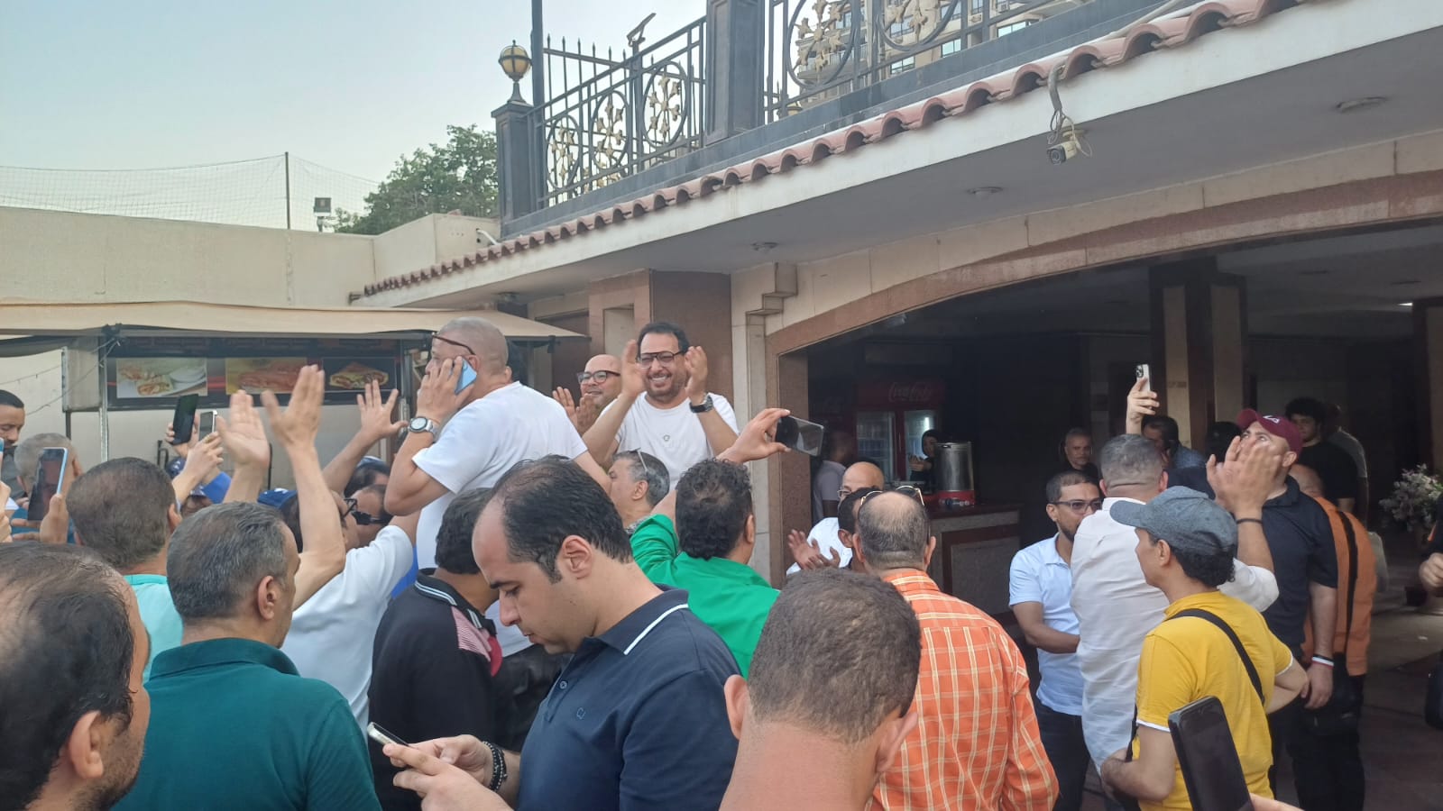 انتخابات التجديد النصفى (1)