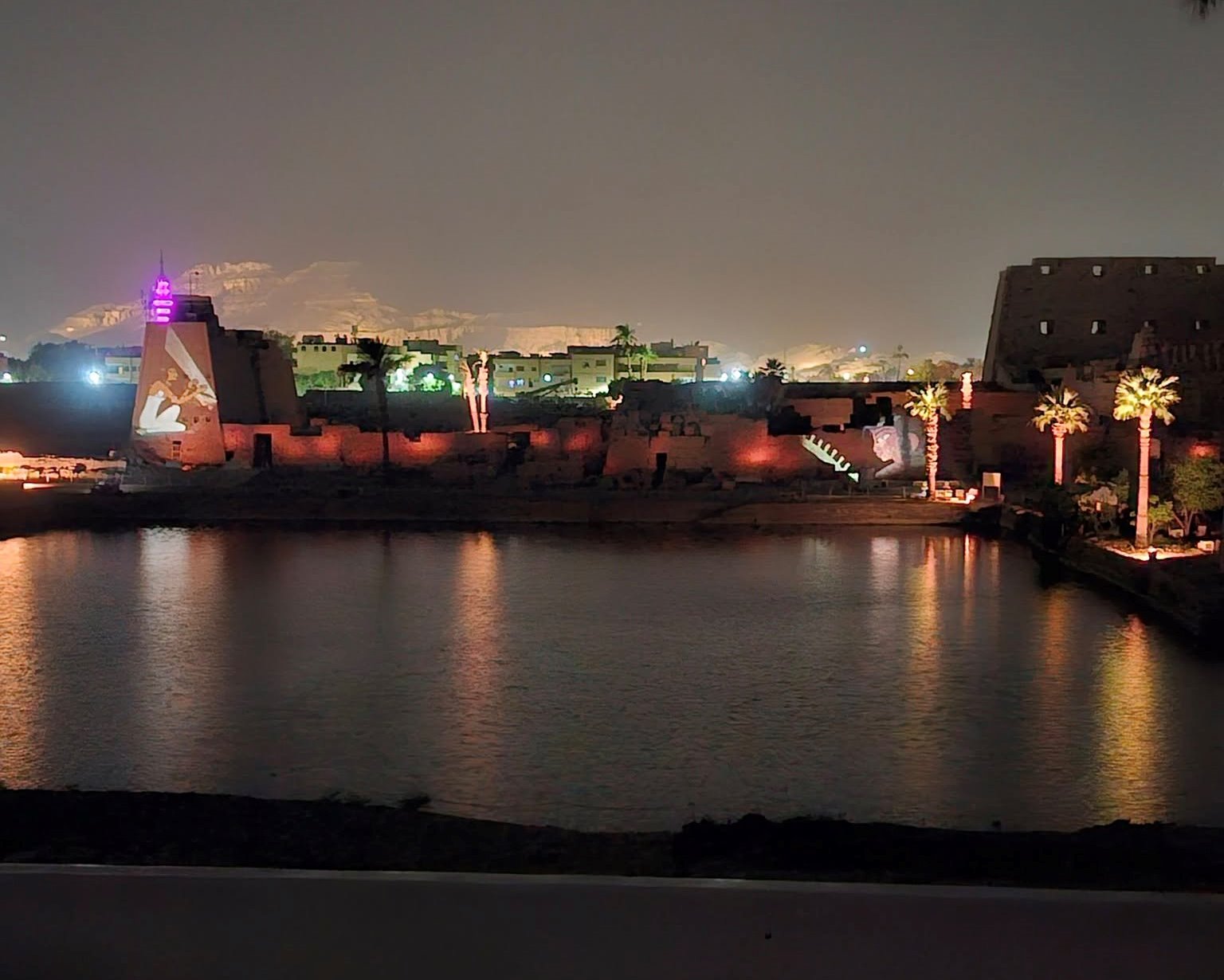 بهجة ومشاهد بديعة فى عروض الصوت والضوء بالكرنك