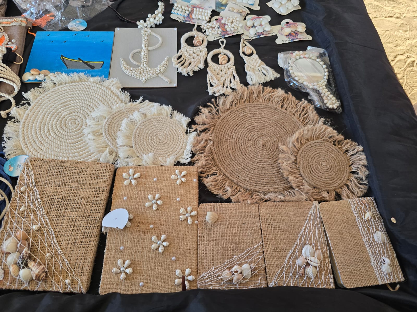 هدايا هاند ميد هدايا هاند ميد