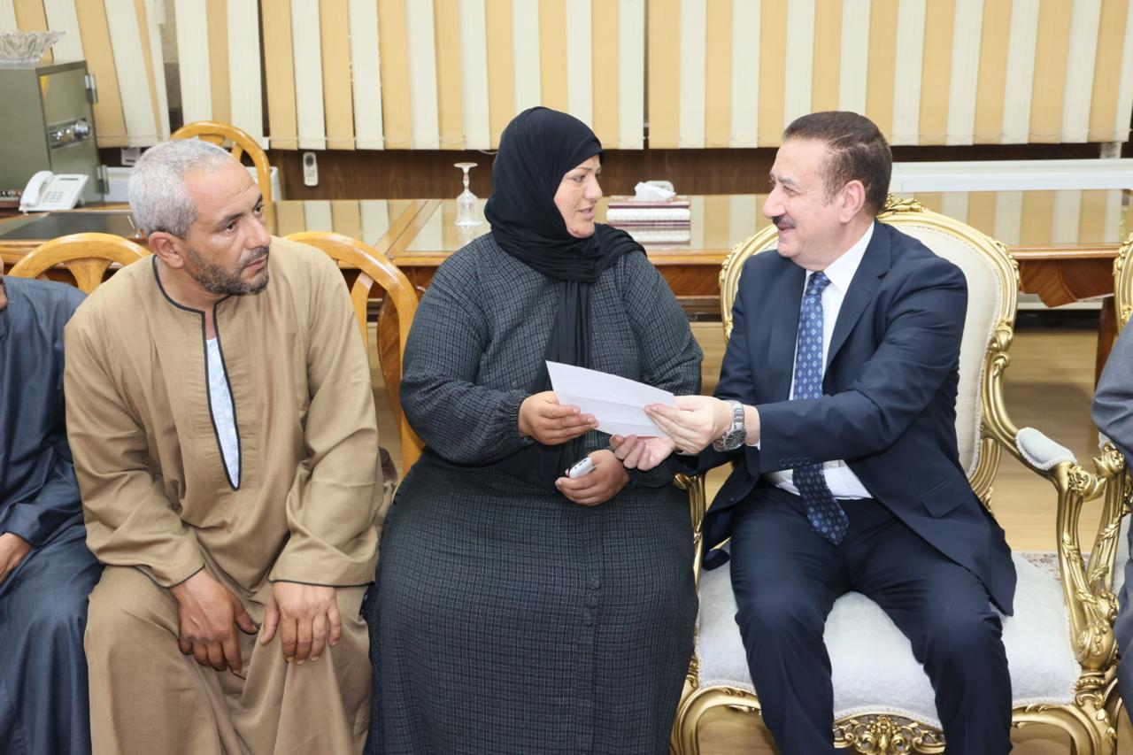 خلال تسليم السيارة خلال تسليم السيارة