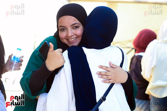 احضان سهولة امتحان الجغرافيا
