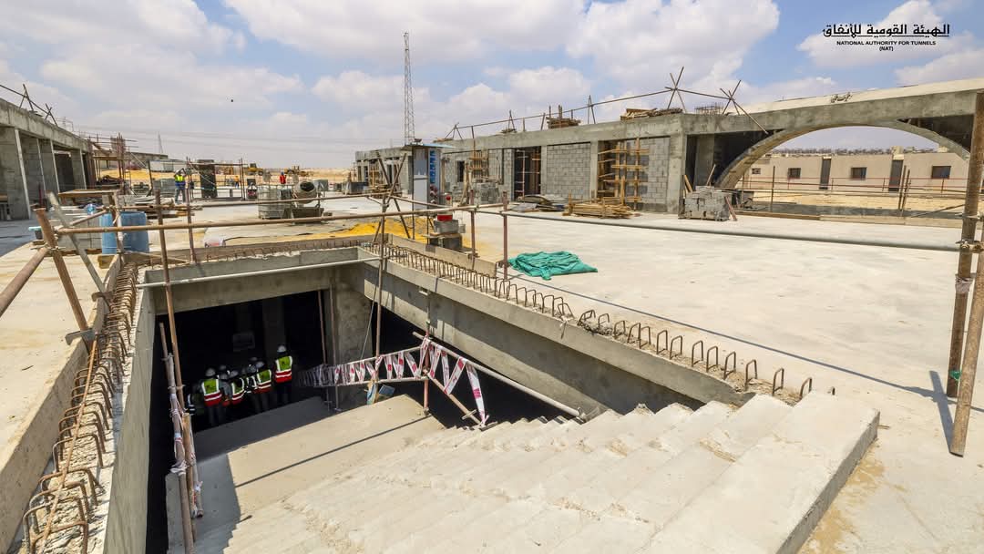 محطة حدائق الأشجار تقع عند مدخل حدائق أكتوبر محطة حدائق الأشجار تقع عند مدخل حدائق أكتوبر