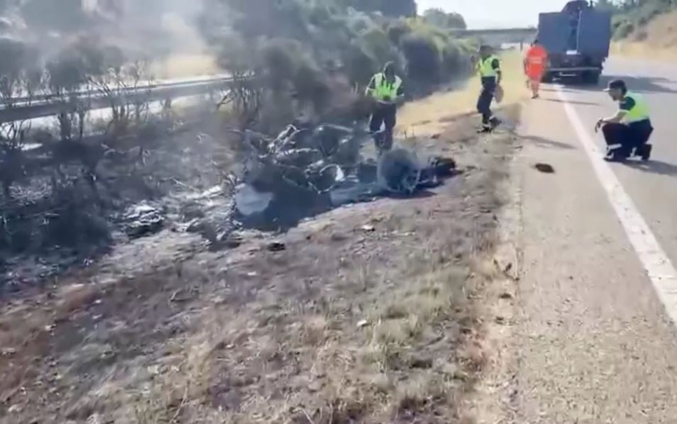 حادث  سيارة جوتا لاعب ليفربول بعد حادث وفاته (2)