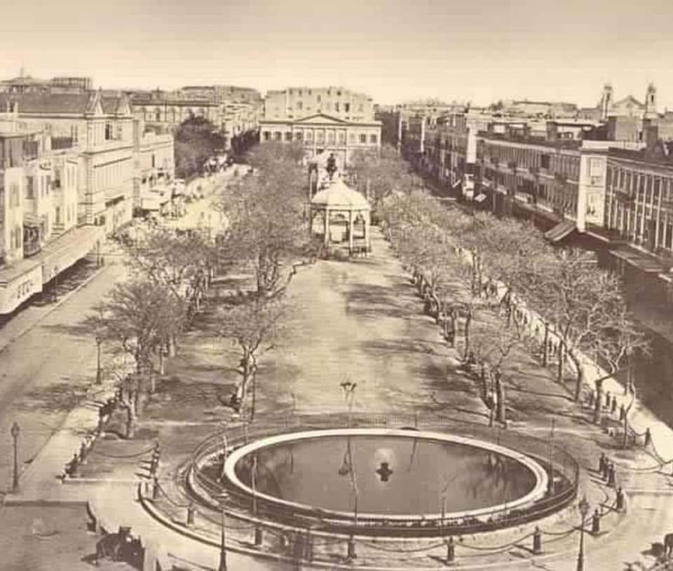 ميدان القناصل قديما