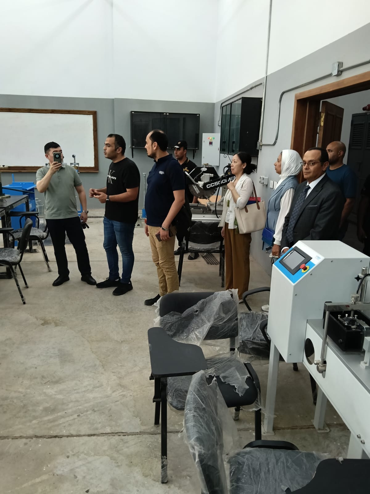 رئيس جامعة دمنهور يستقبل وفدا رفيع المستوى من جامعة شاندونج الصينية (6)