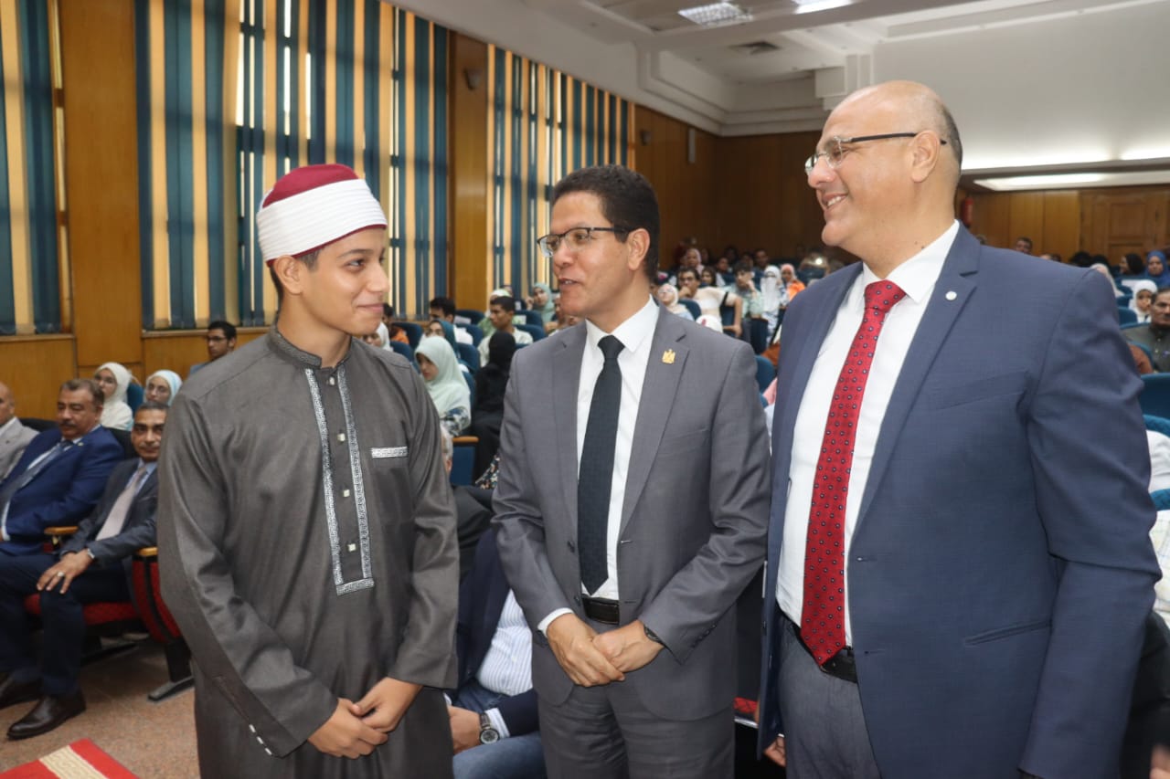 جانب من التكريم (1)