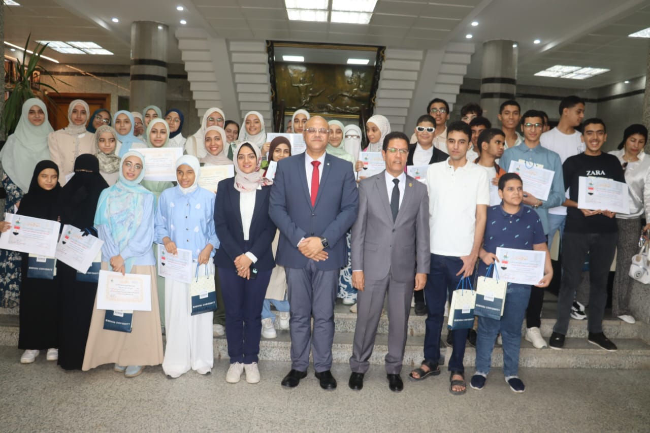 جانب من التكريم (3)